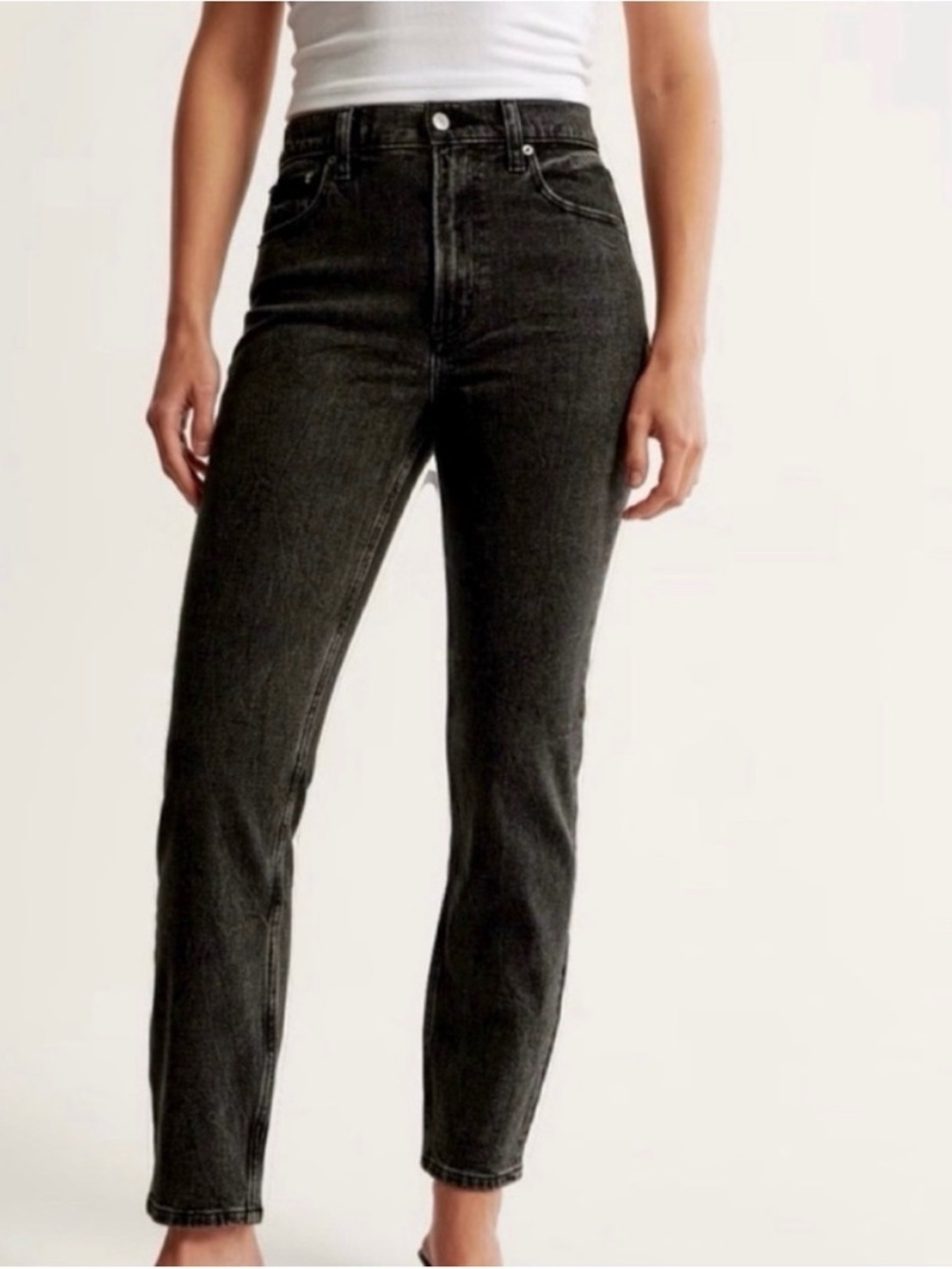 Abercrombie & Fitch The Mom High-Rise Black Jeans